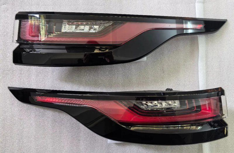 For Range Rover Velar 2017-2023 L560 Tail Lamp Outer LR111108 LR181912 LR093427 LR111106 LR093426 OEM Rear Light